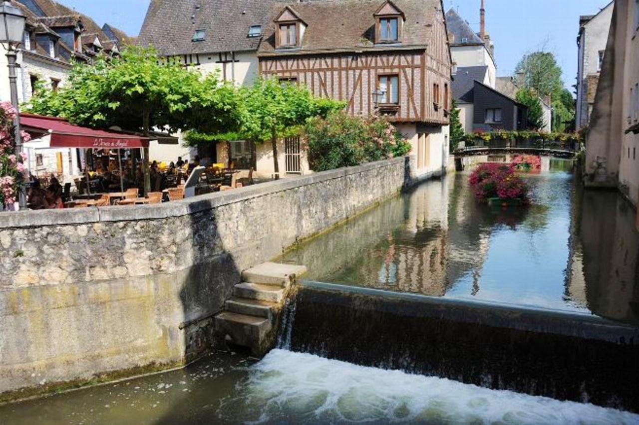Studio Cosy A Montargis 13 M² Parking Inclus エクステリア 写真